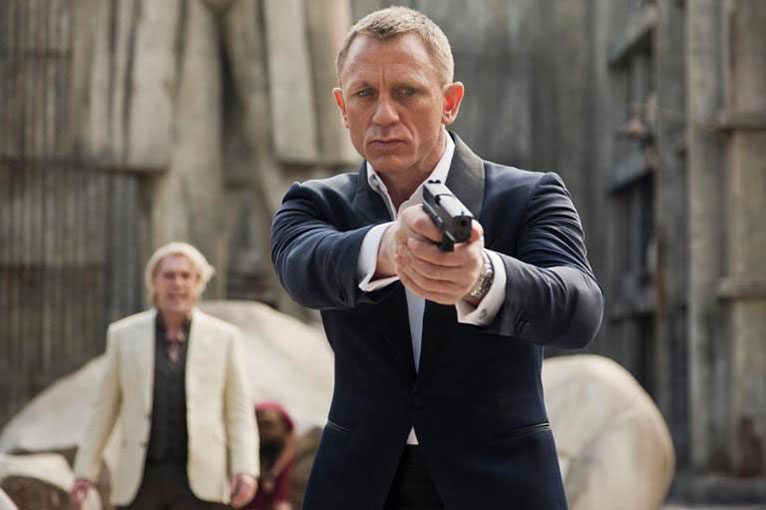 Daniel Craig in james bond